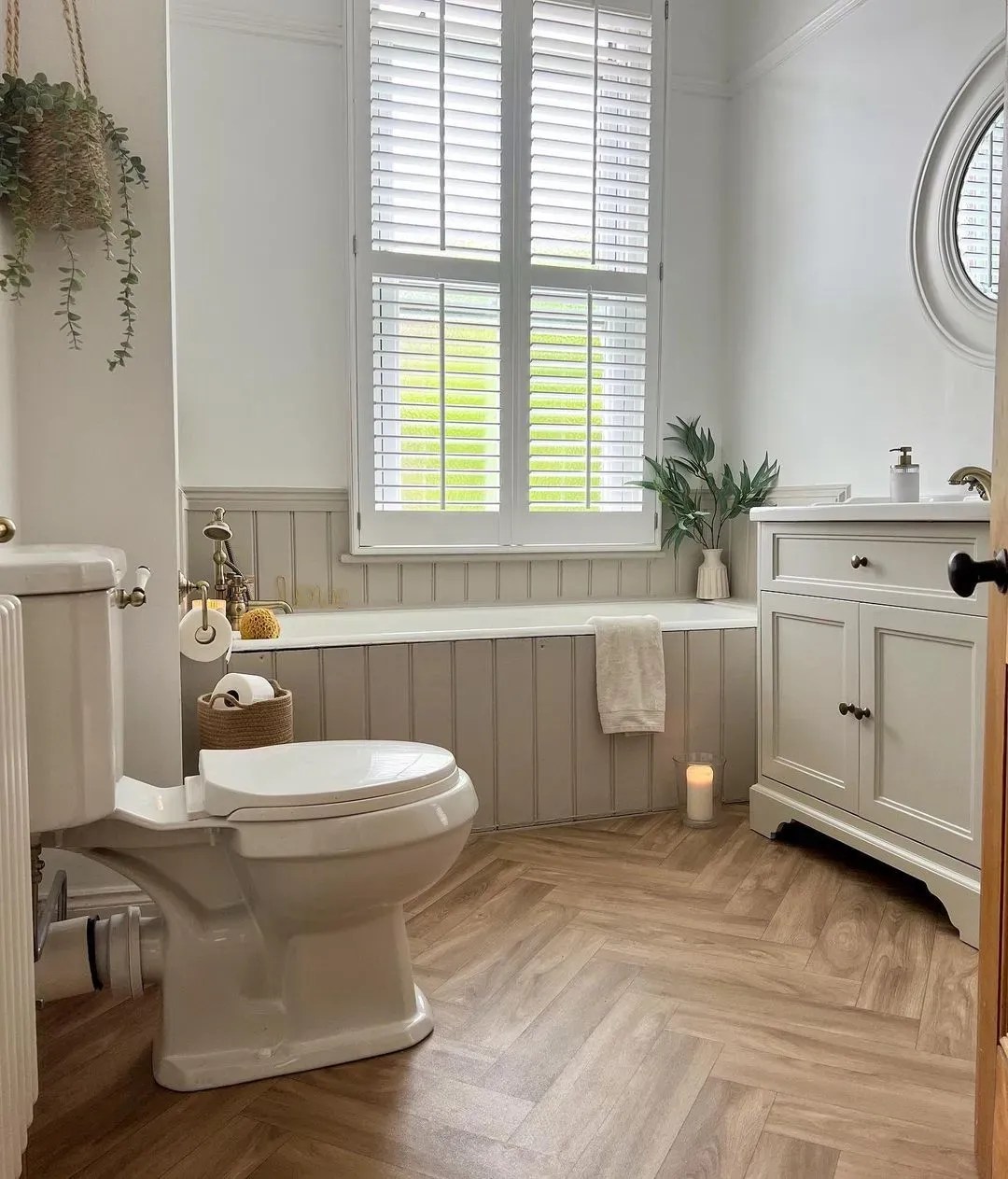 Little Greene greige paint colors for bathroom