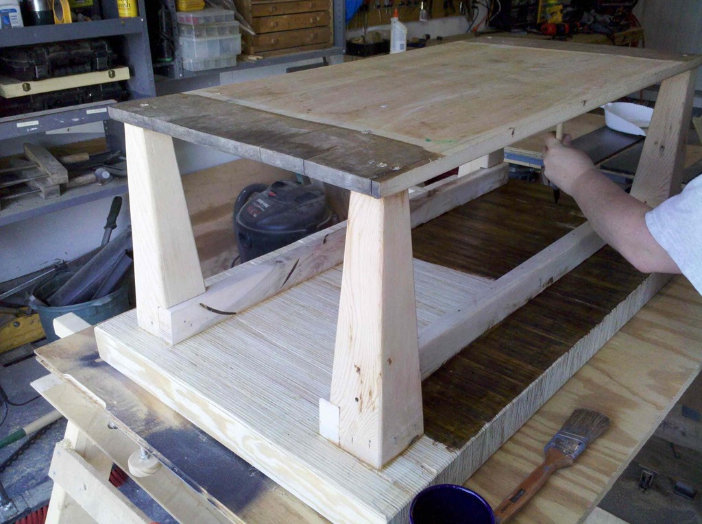 Project Working Idea Coffee table trunk plans