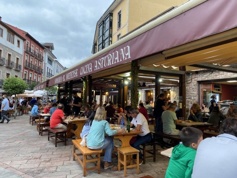 Crítica Sidrería El Ovetense en Cangas de Onís Planaje