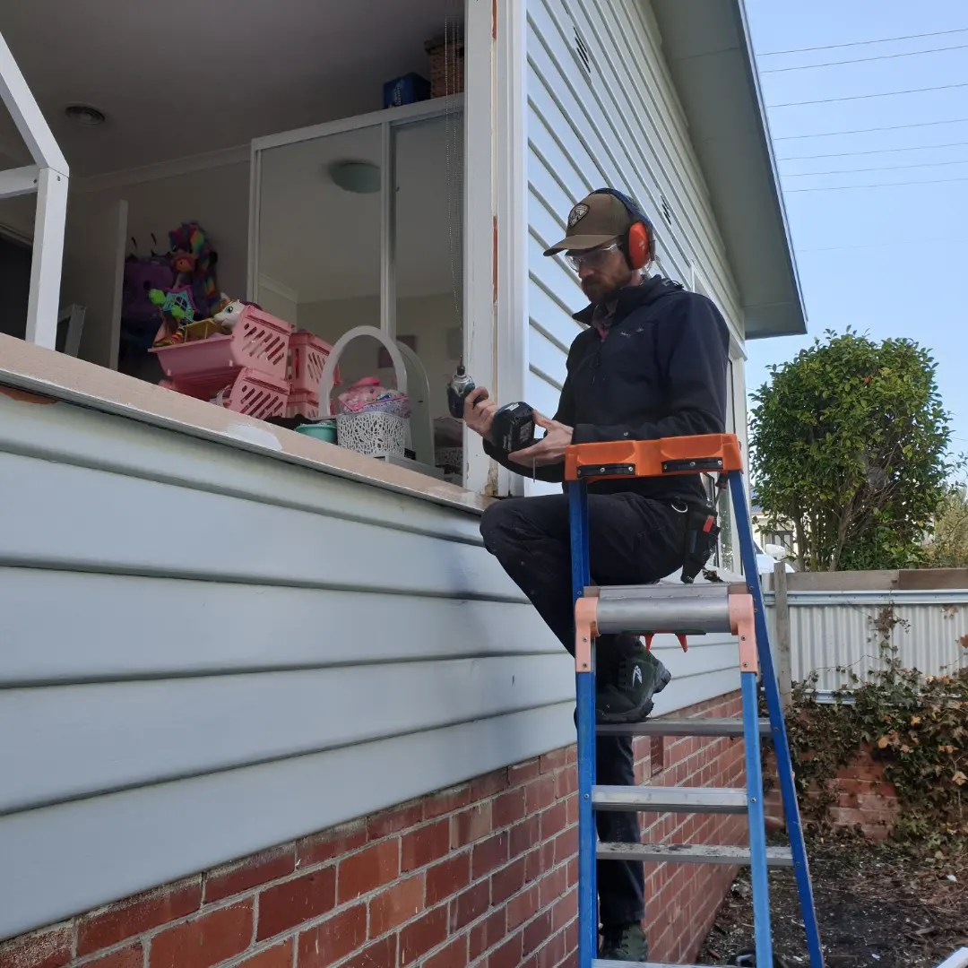 WOODWORK PLUS HOME MAINTENANCE, RENOVATION & REPAIR Plane and Chisel