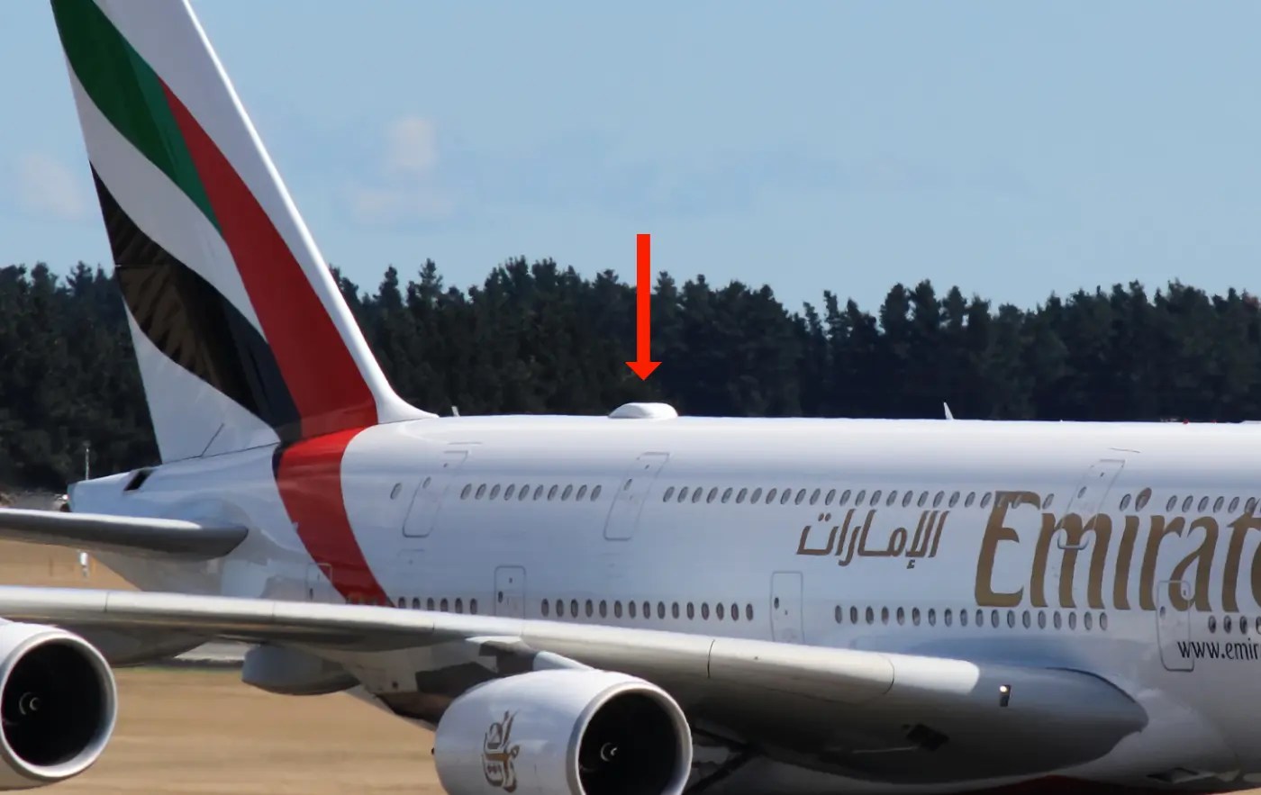 How Does Aircraft WiFi Work? Planenerd