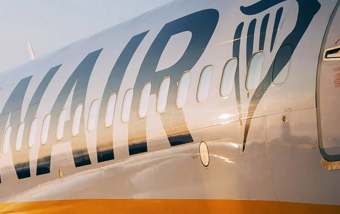 Why Planes Use Rivets Planenerd