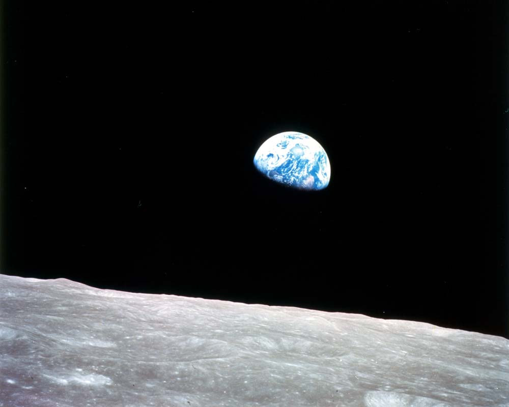 How Big is the Moon? Diameter and Dimensions of the Moon