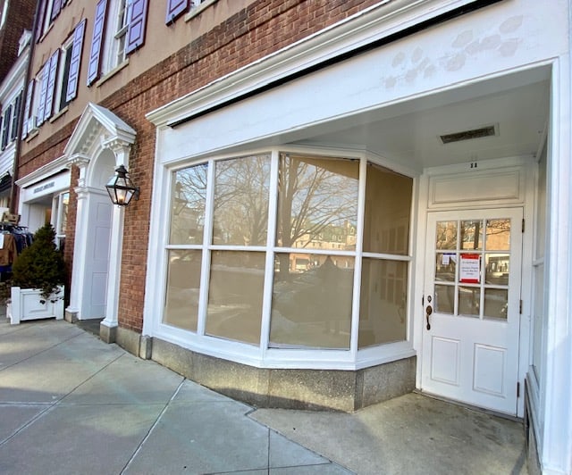 M.A.C. Cosmetics store closes on Palmer Square in Princeton ⋆ Princeton, NJ local news