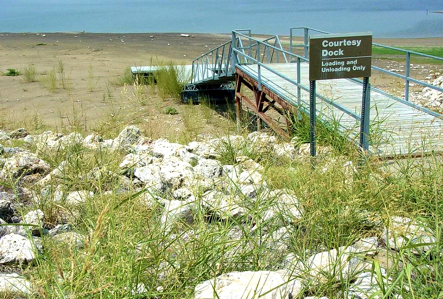 Falling Lake Levels a Big Problem on Lake Ray Hubbard