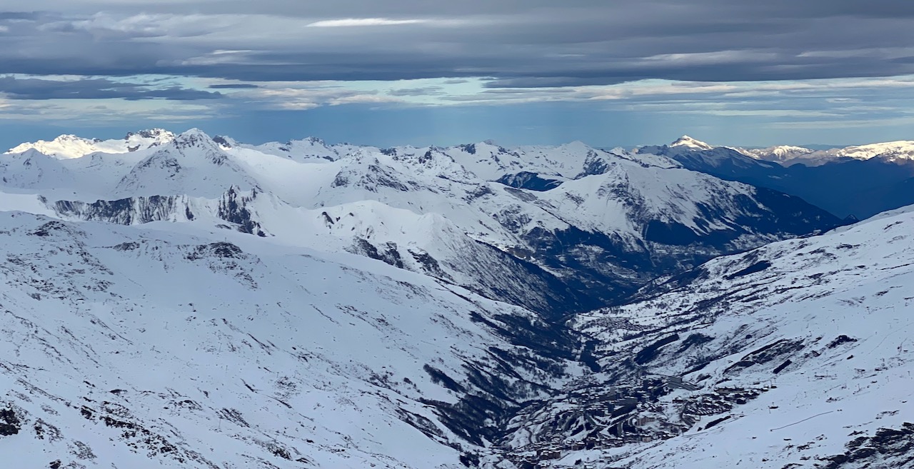 The Alps Warm Weather with No Significant Snow