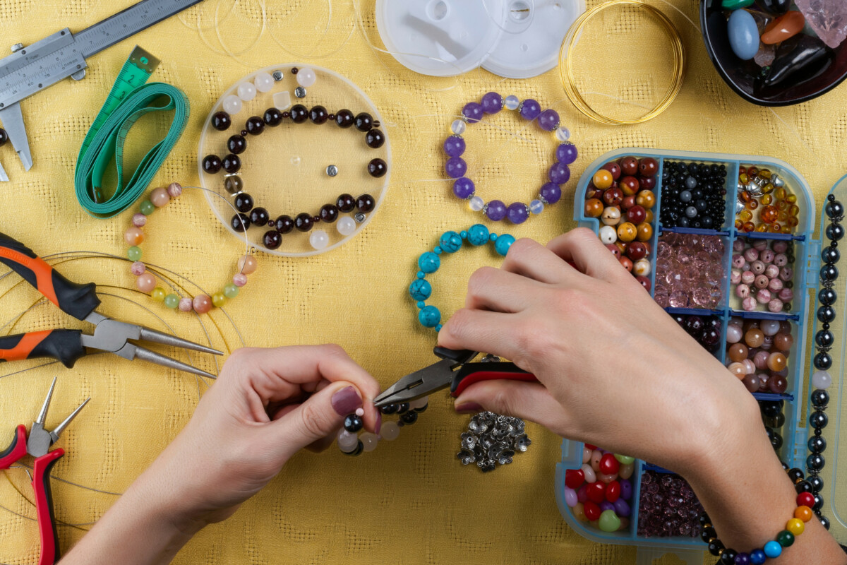 2601 Catchy Bracelet Business Name Ideas (Ultimate List)