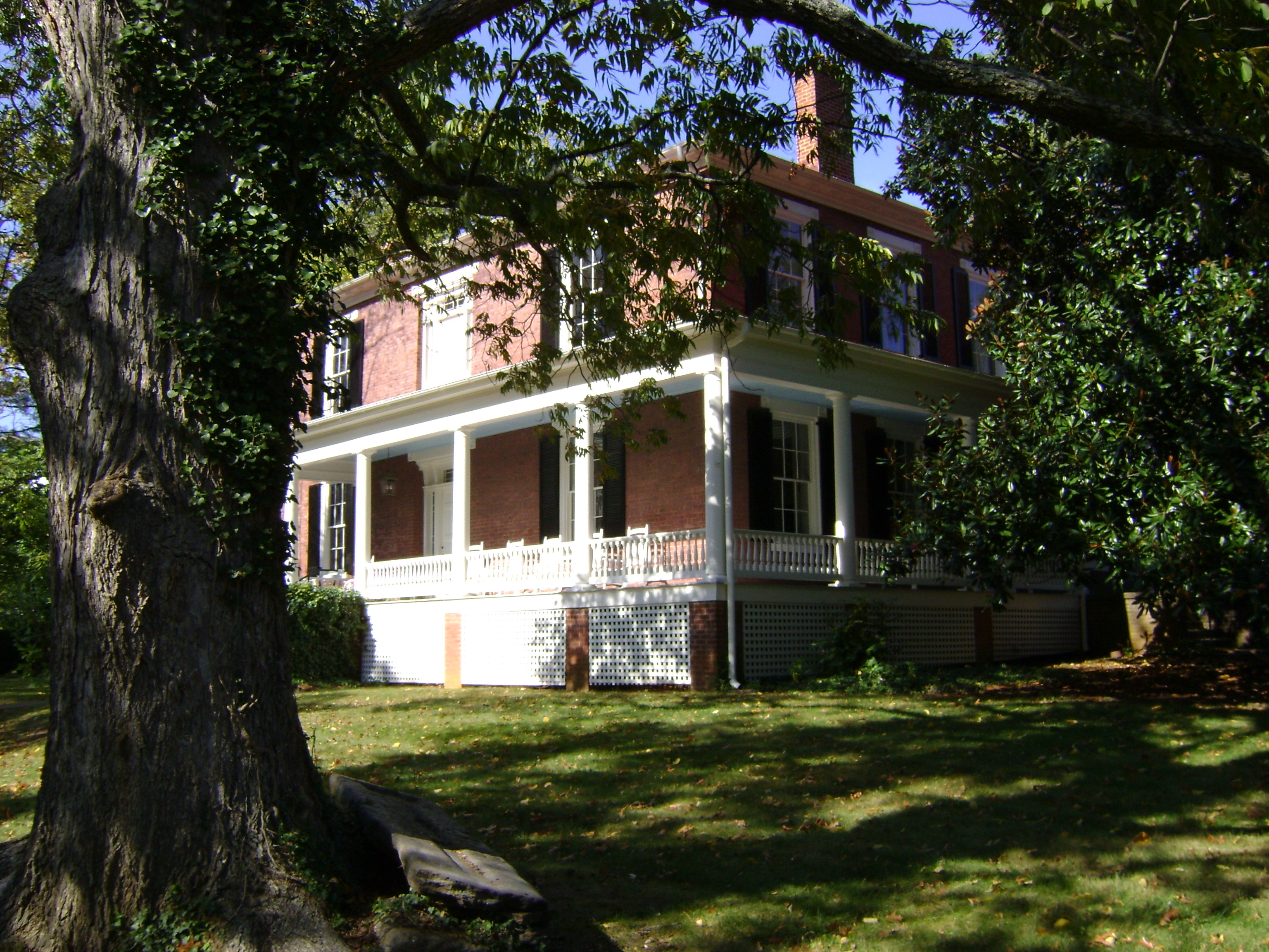 Portrait of a Plantation