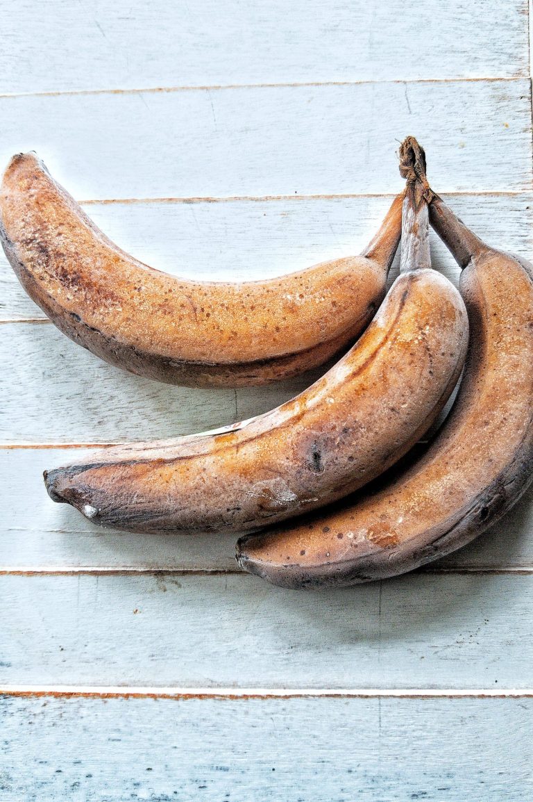 3 Ways To Unpeel A Frozen Banana Plant Based And Broke Cheap & Easy