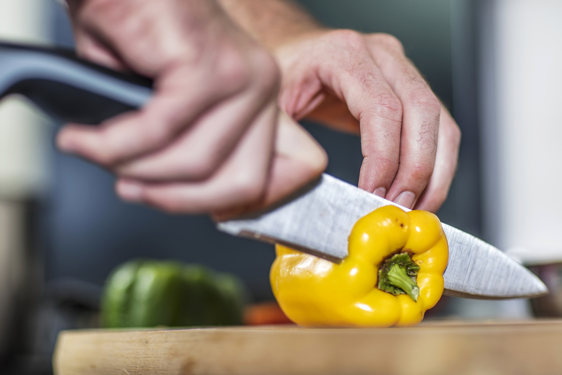 How to hold a chef knife properly PlantBased for Me