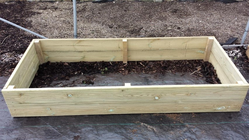 Should Raised Beds Have Bottoms The Planters Post