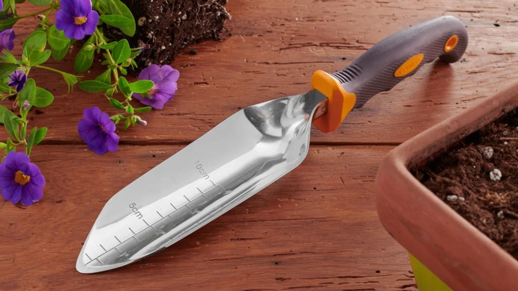 Plant propagation equipment 16 necessary and nice to have gardening