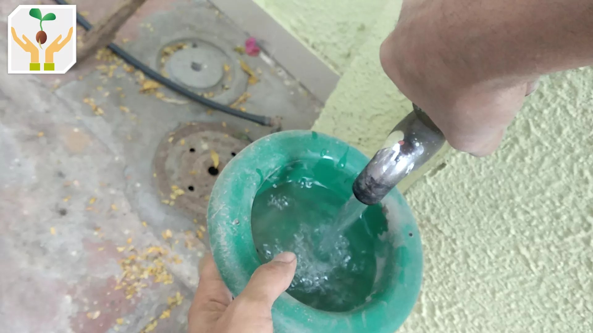 How To Make Cement Planter