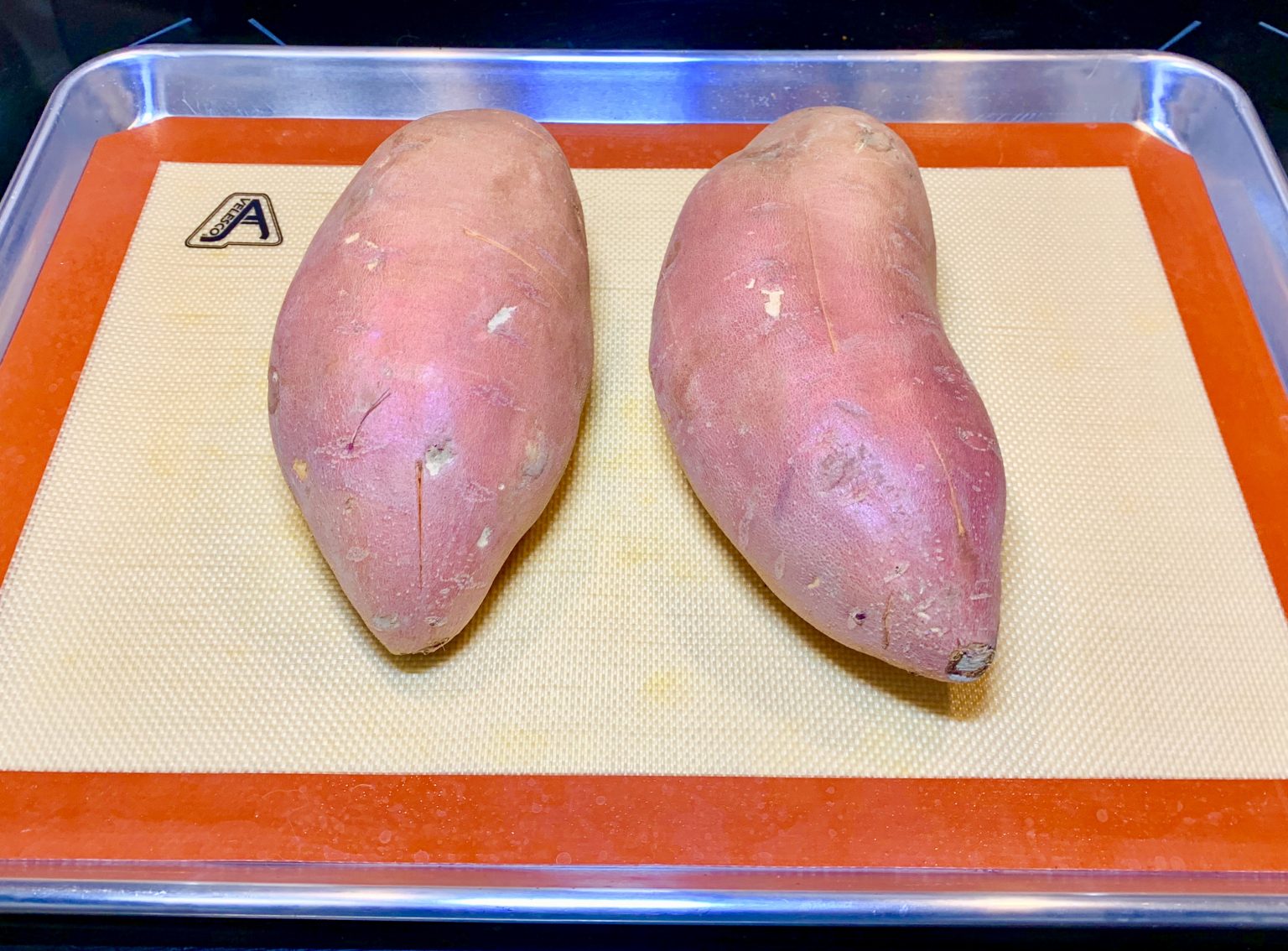 How to bake Jewel yams (sweet potatoes) without foil