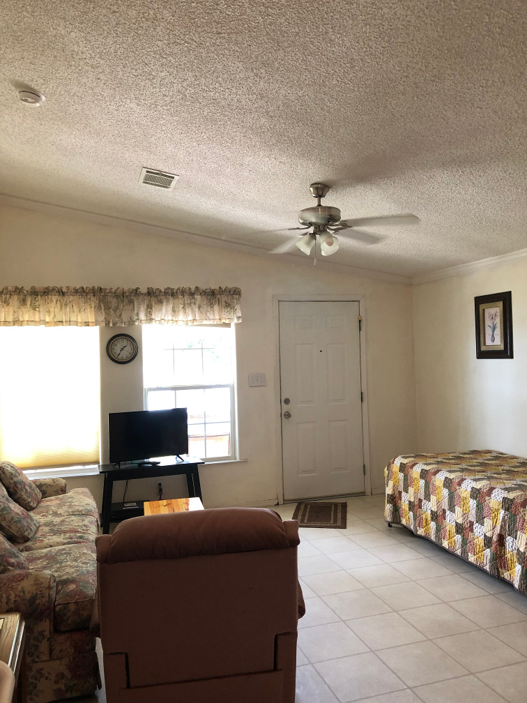 PlaPort Resort On Table Rock Lake, Cabin 9 Page