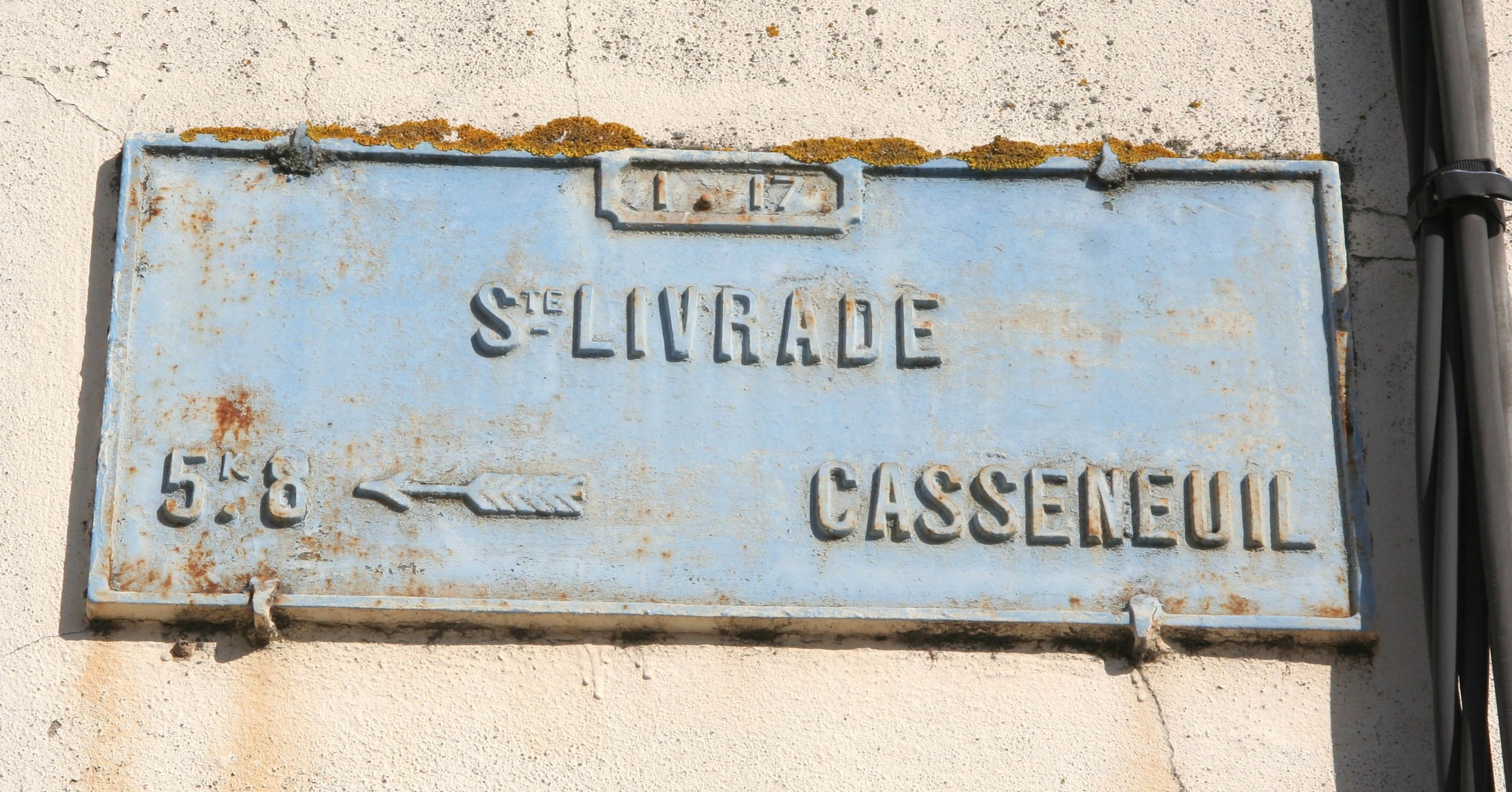 STE LIVRADE 01 plaquedecocher.fr