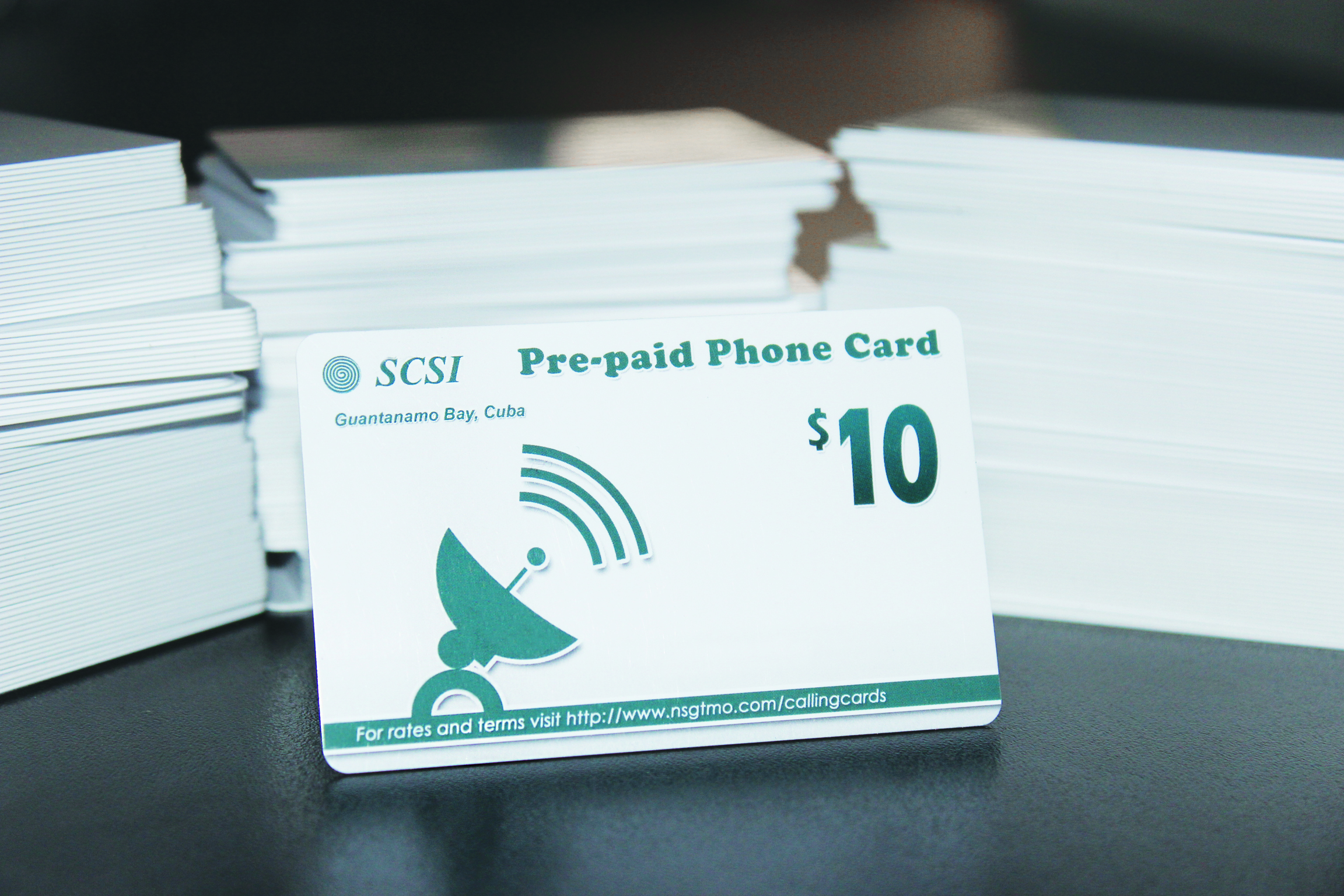 How To Use Custom Plastic Phone Cards To Attract New Customers