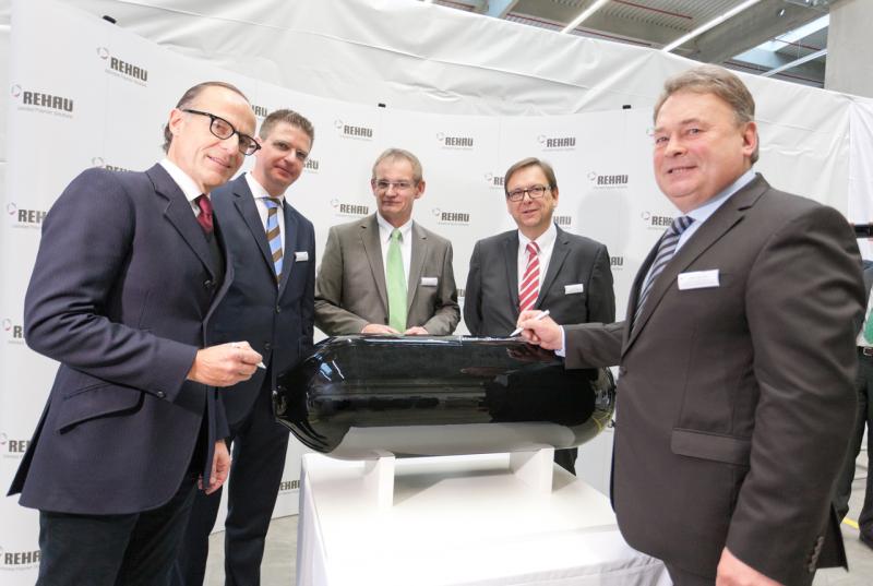 Rehau Neues Leichtbautechnikum in Viechtach eingeweiht Forschung zur