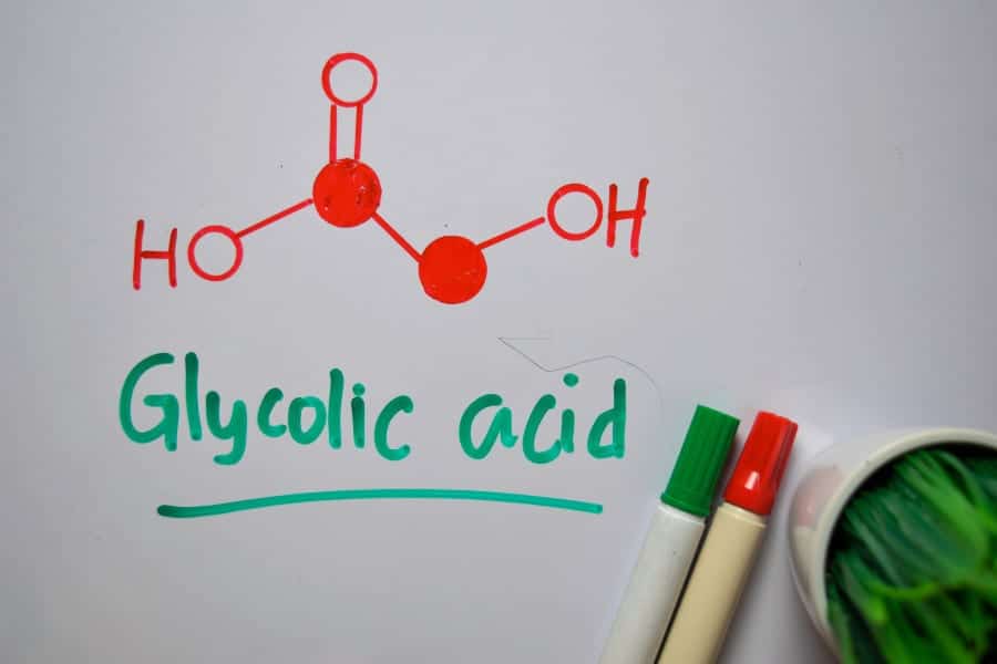 What Is Glycolic Acid? How the Chemical Exfoliant Transforms Skin, According to Dermatologists
