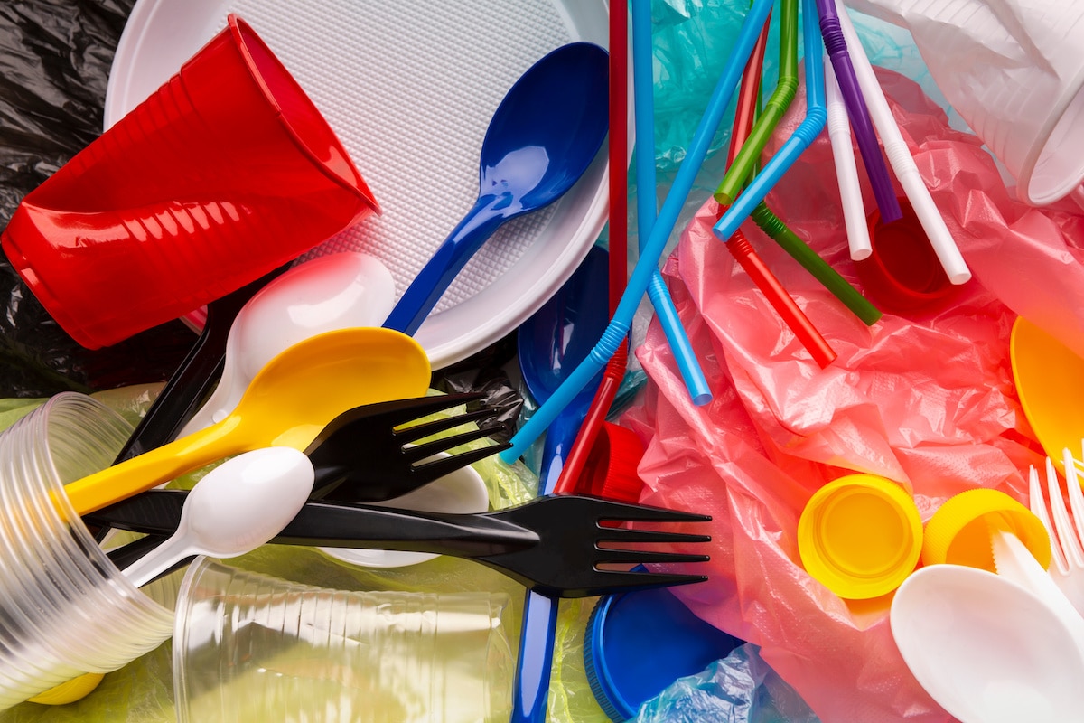 ACT retailers call for plastics bans delay Australia Plastic Waste