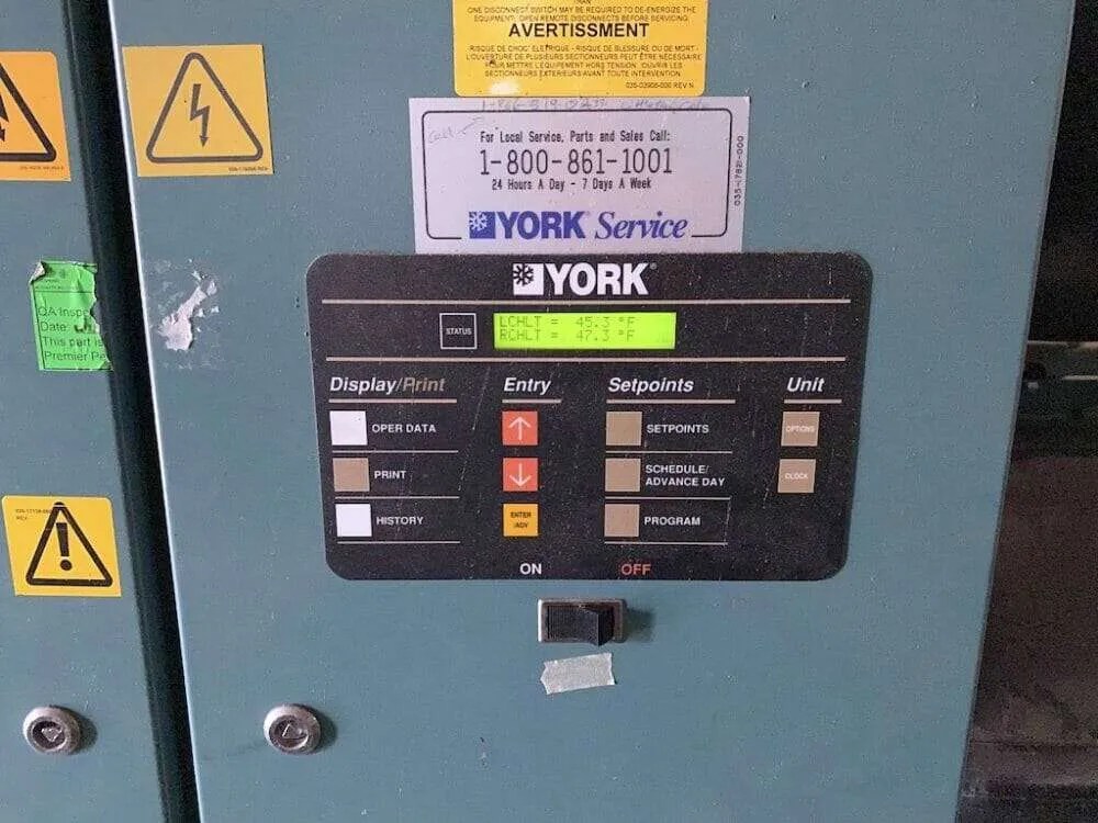 Used 139 Ton York Chiller