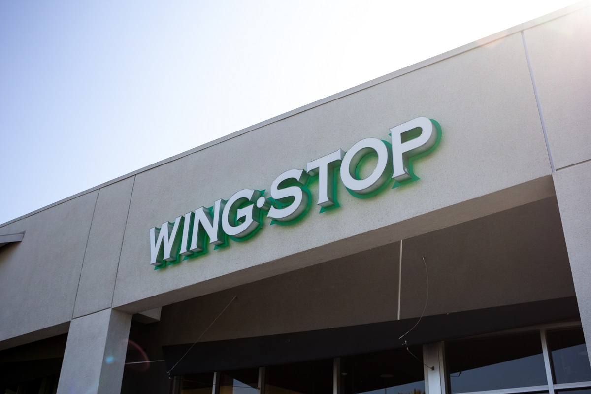 11 Best Wingstop Sauces & Flavors Ranked
