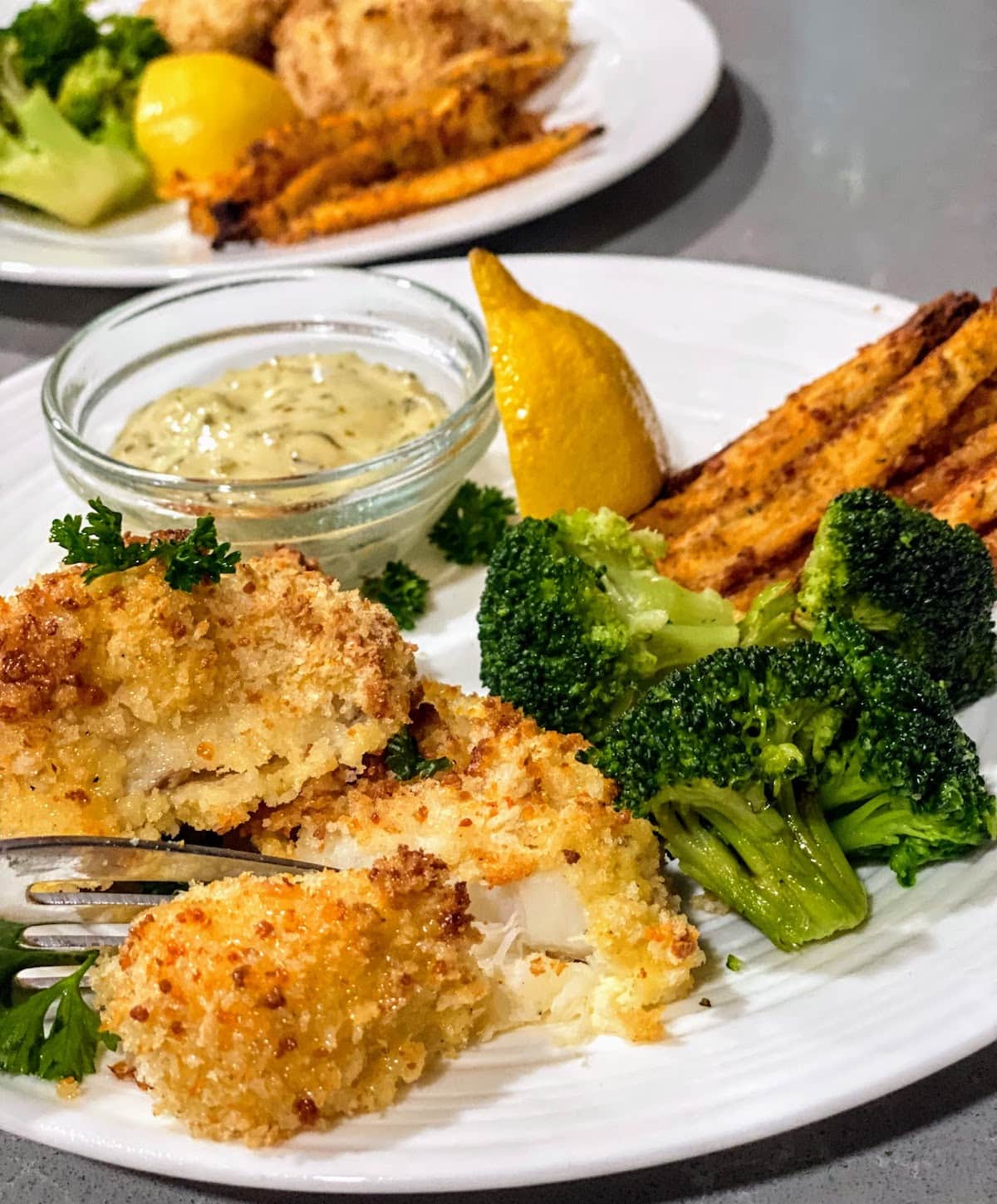 Easy Baked Cod with Panko and Parmesan Platein28