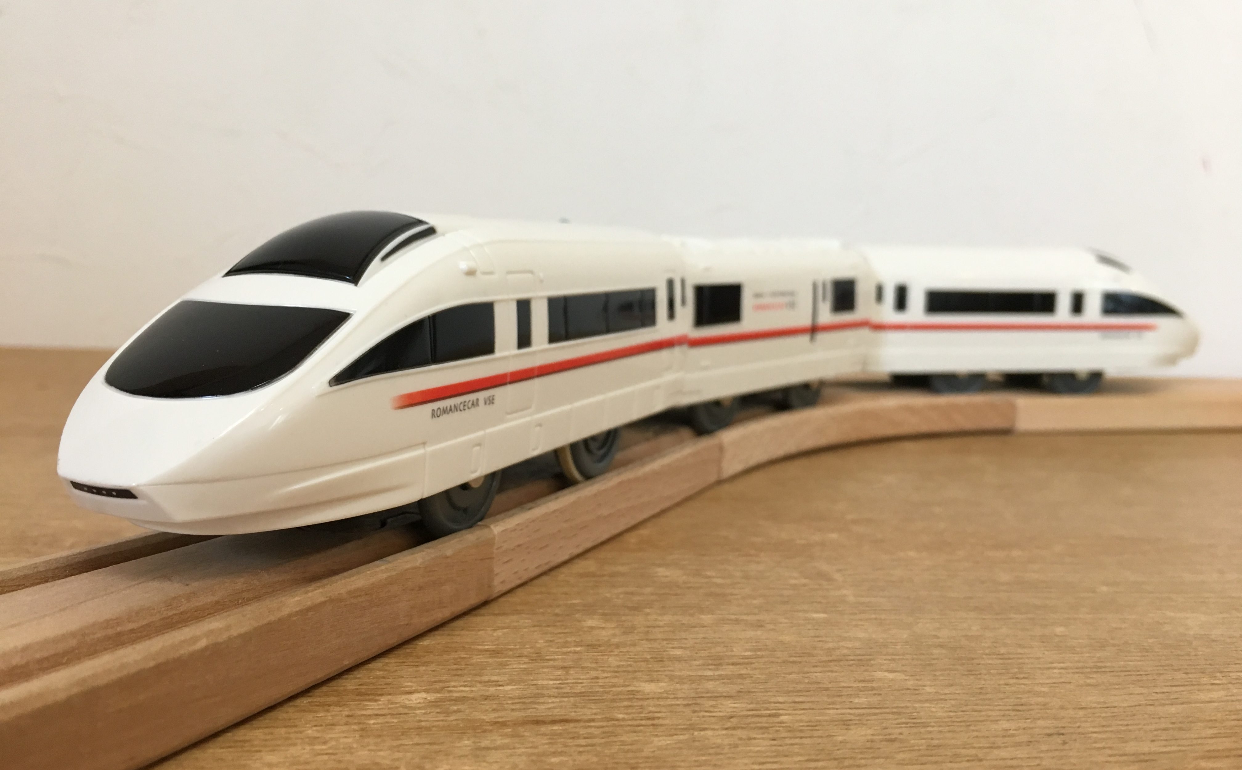 【レビュー】プラレール 小田急電鉄50000形 ロマンスカーVSE（2017年版） ぷらてつ