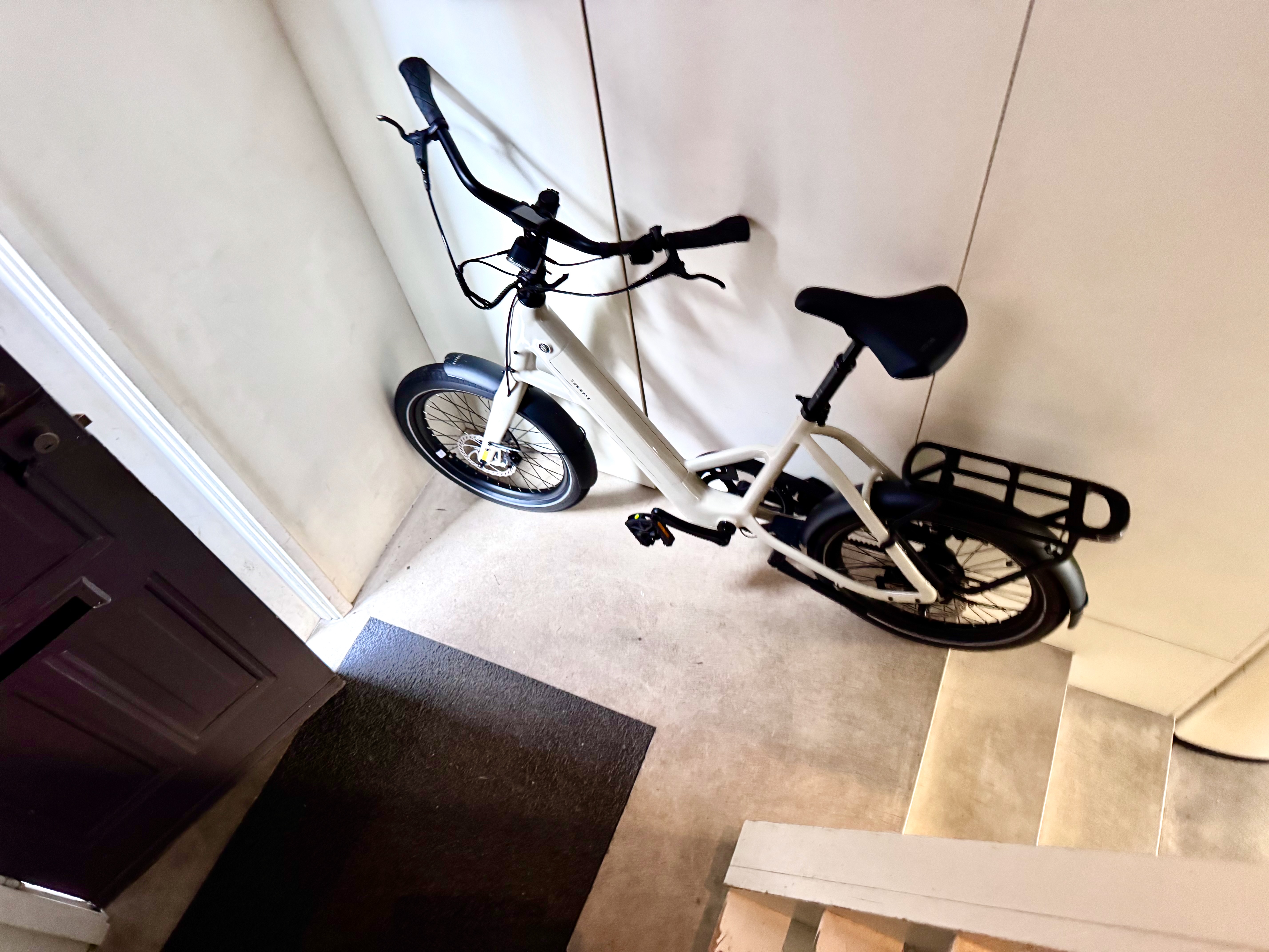 Tenways almost perfects the shareable metropolis e-bike