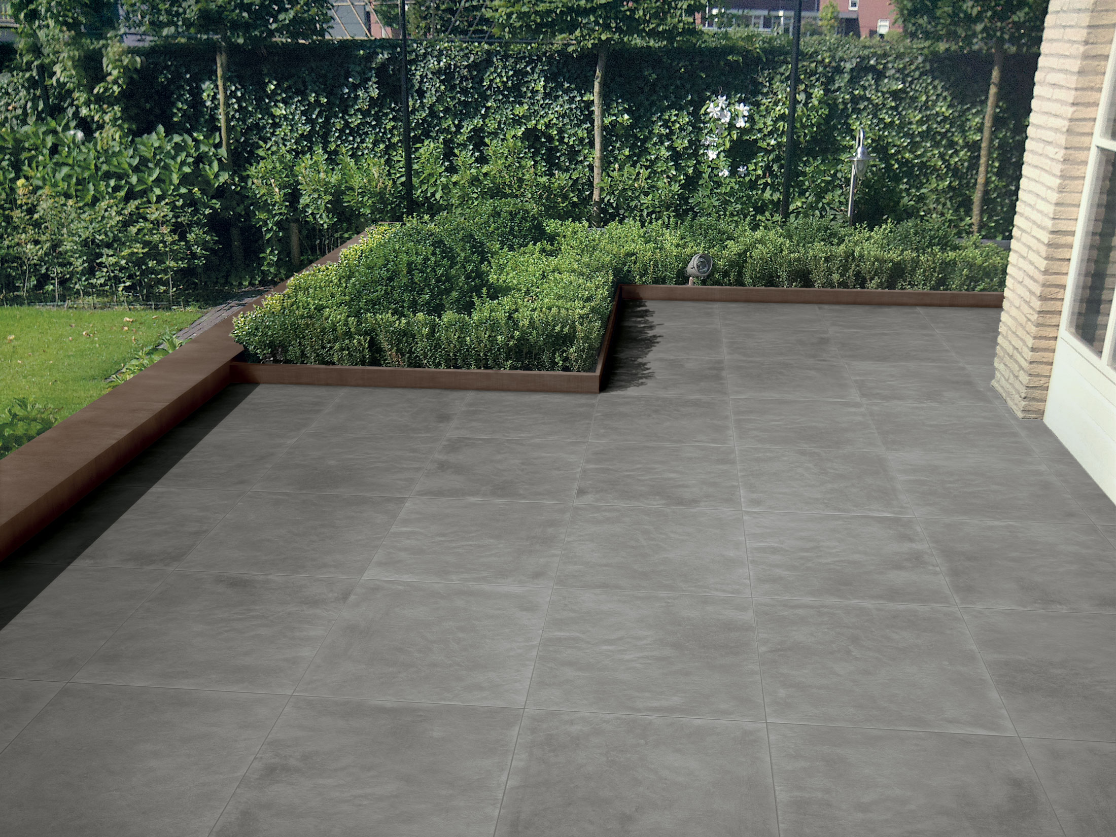 Frontier20-Simply-Grey-Patio.