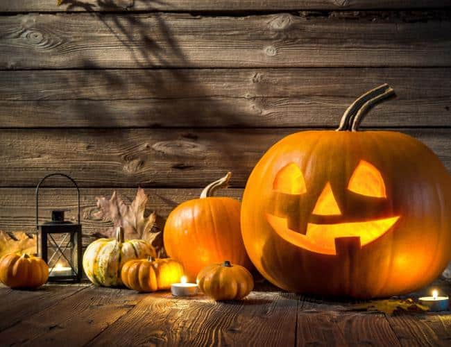 2022 Cleveland Halloween Events Spooky Bar Crawls! Platinum Party Bus