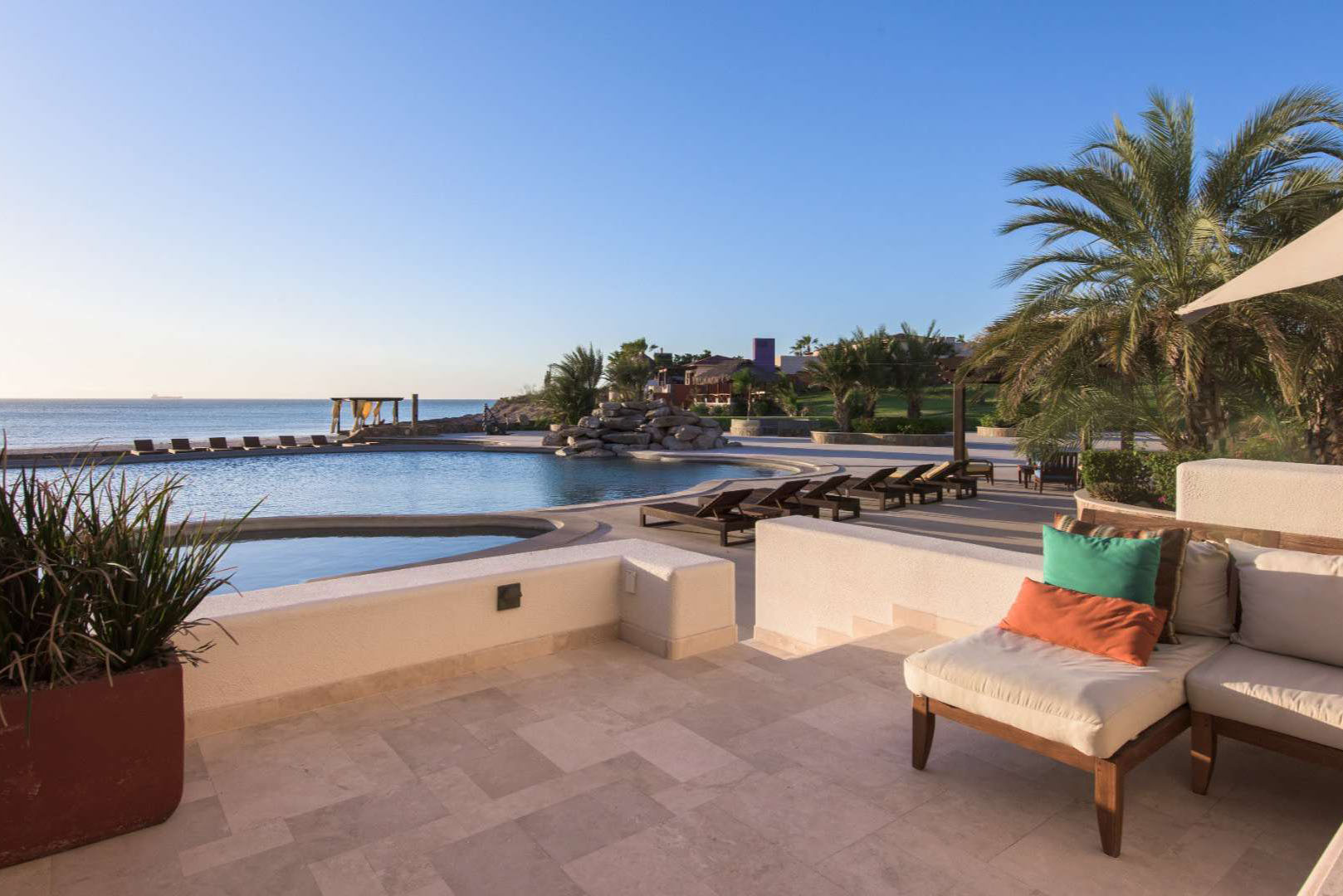 Playa de La Paz Luxury Oceanfront Condos