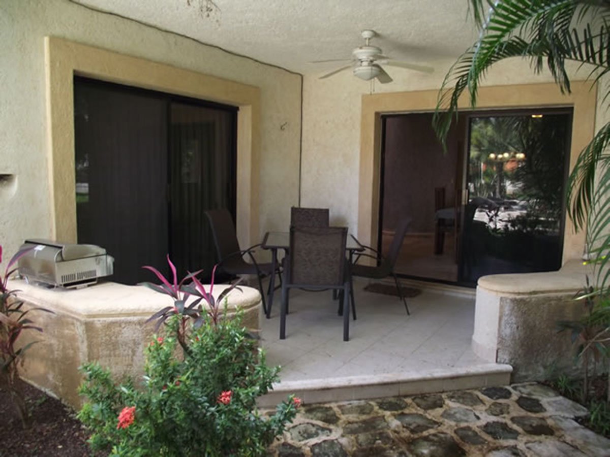 Villa Benson Playa Rental Properties