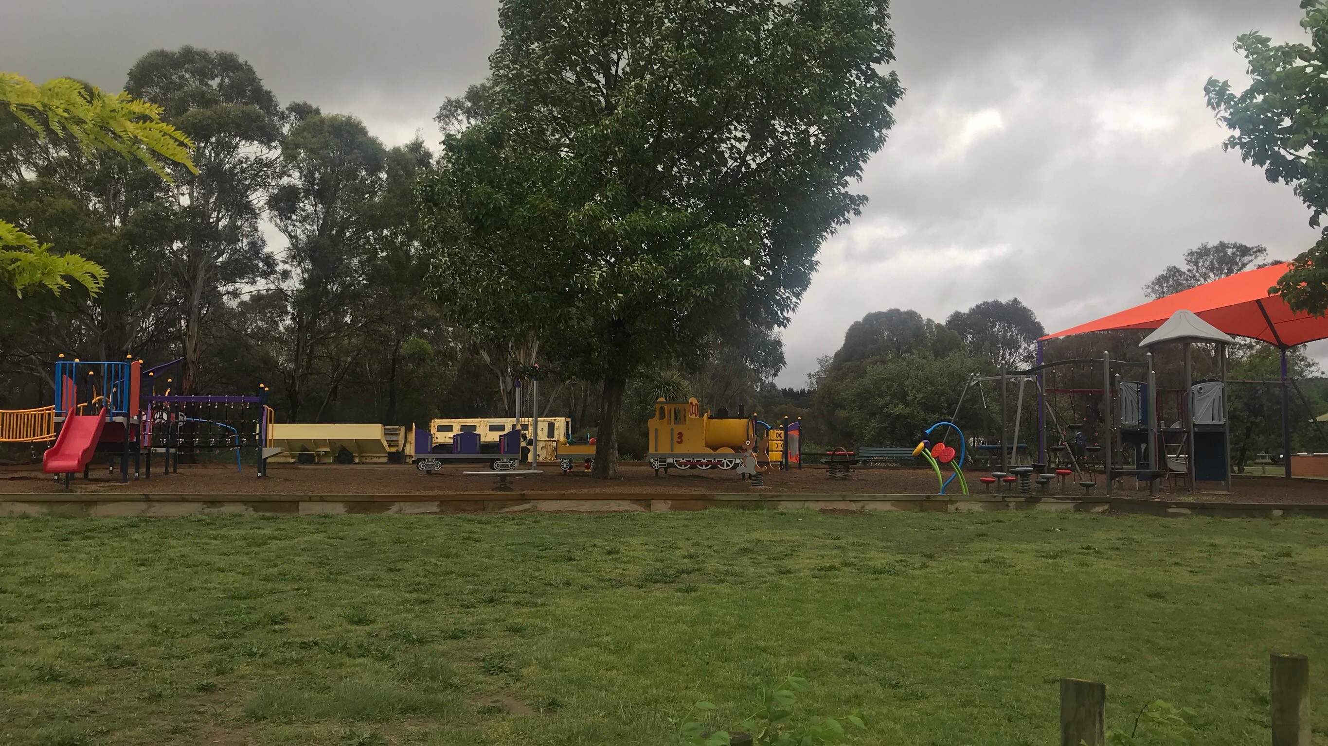 Lake Wallace Park Playground Finder