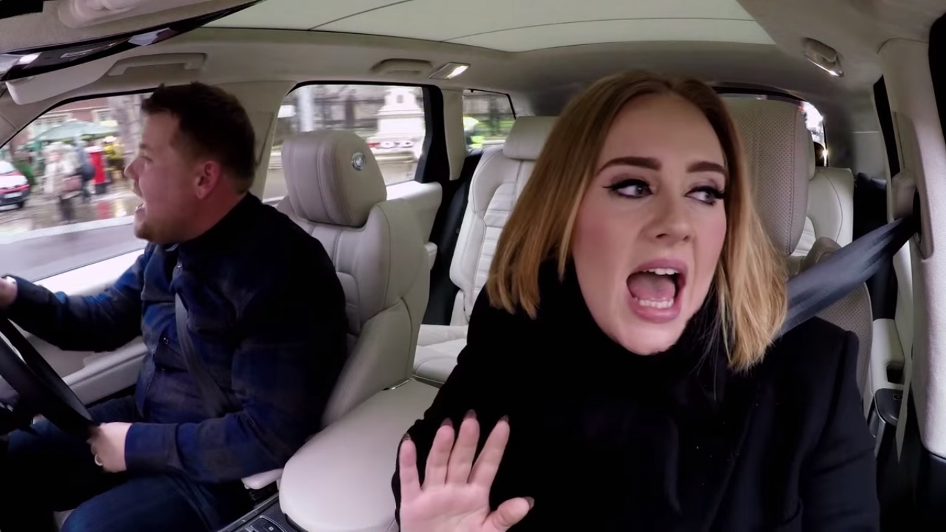 Elképesztő, ahogy Adele egy autóban énekel Az online férfimagazin