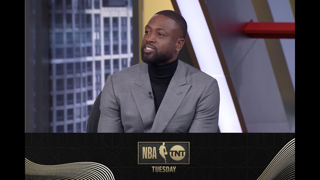 Stephen unlimited range holds GSW for playin tournament Players Bio