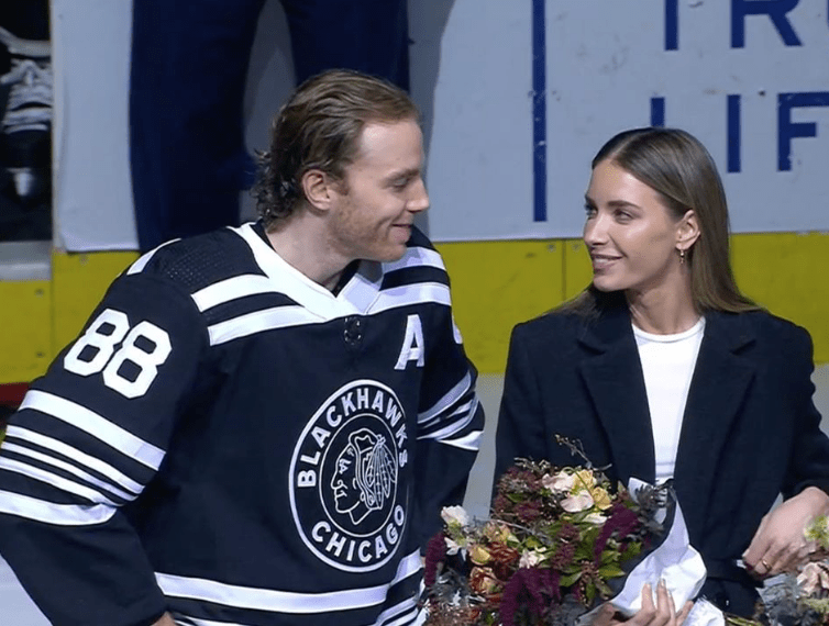 Patrick Kane Girlfriend Amanda Grahovec Bio 2022 Update Players Bio