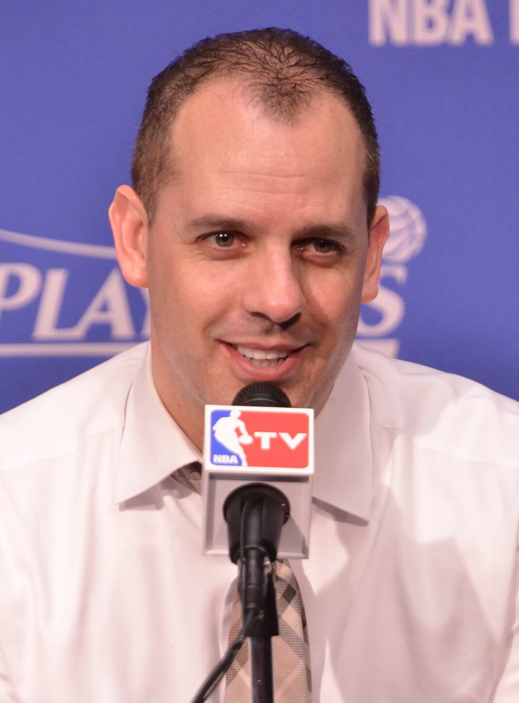 Suns New Coach Frank Vogel Kids Meet Arianna And Alexa Vogel