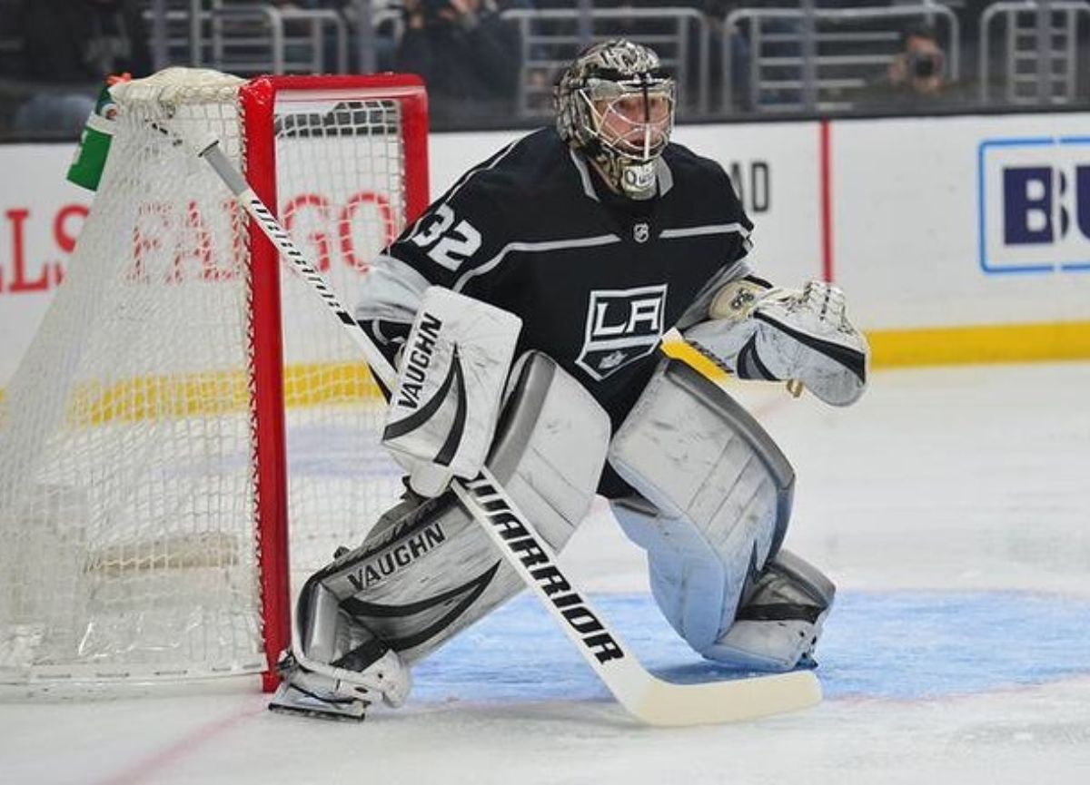 Jonathan Quick Wife Jaclyn Is Proud Mom Of Two Kids