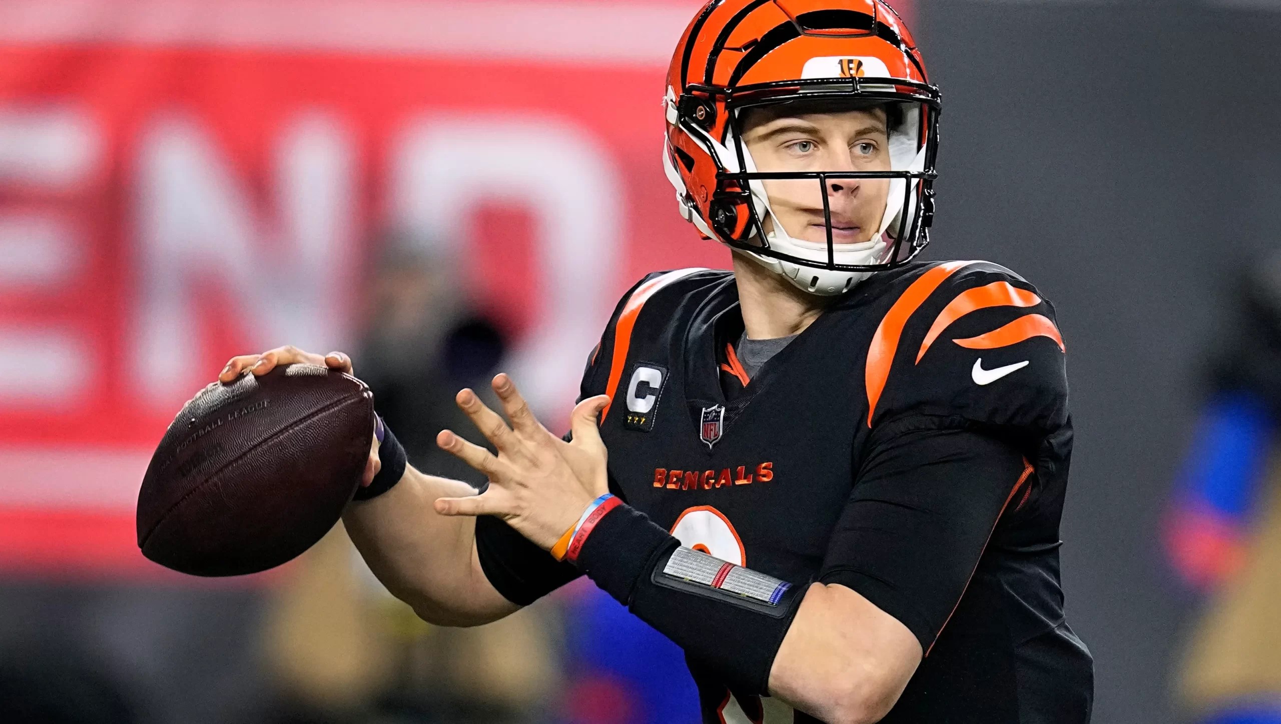 Joe Burrow Net Worth 275 Million Extension & Annual Salary