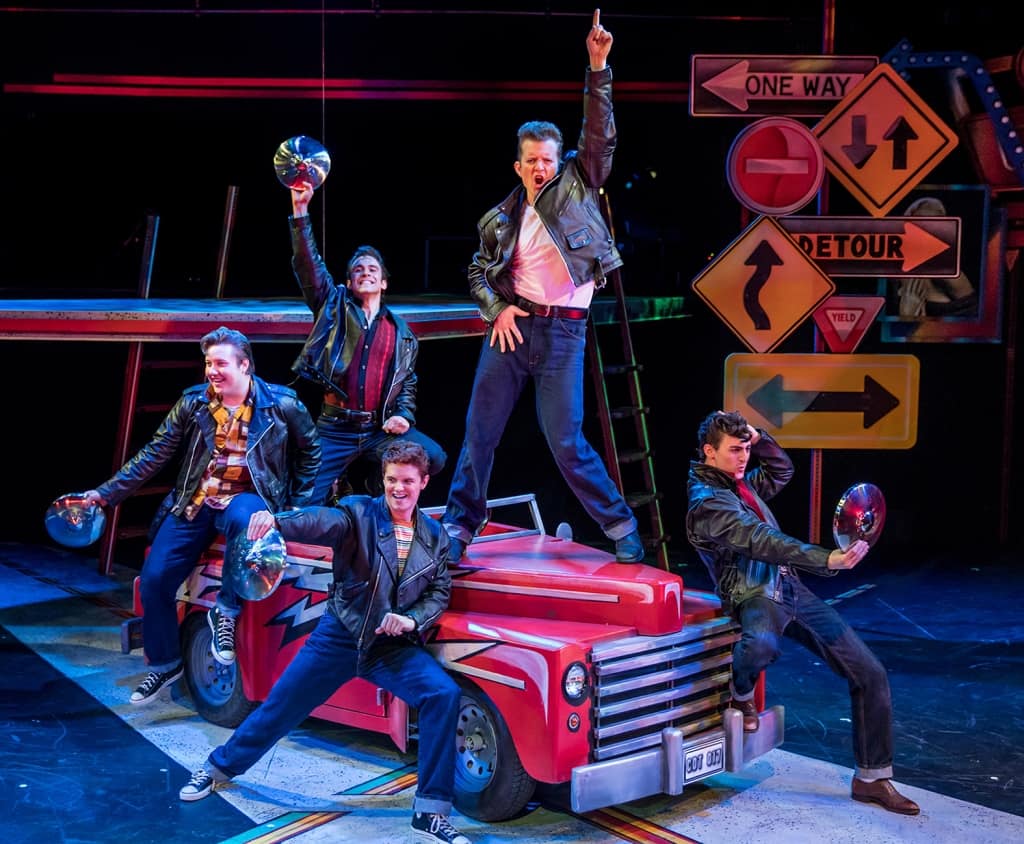 Review of Grease at the Chanhassen Dinner Theatres Play Off The Page