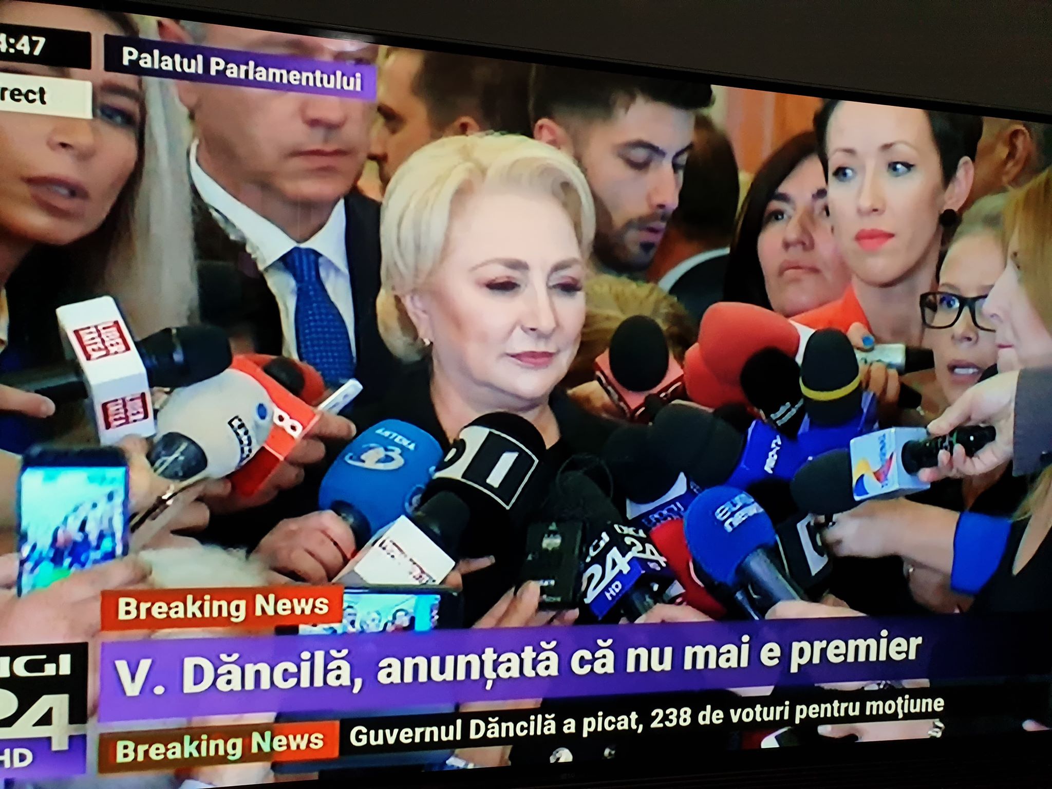 DezamÄgire CruntÄ Pentru Viorica DÄncilÄ Aproape CÄ A Inceput SÄ PlangÄ DupÄ Votul Pentru MoÈiunea De CenzurÄ Impact