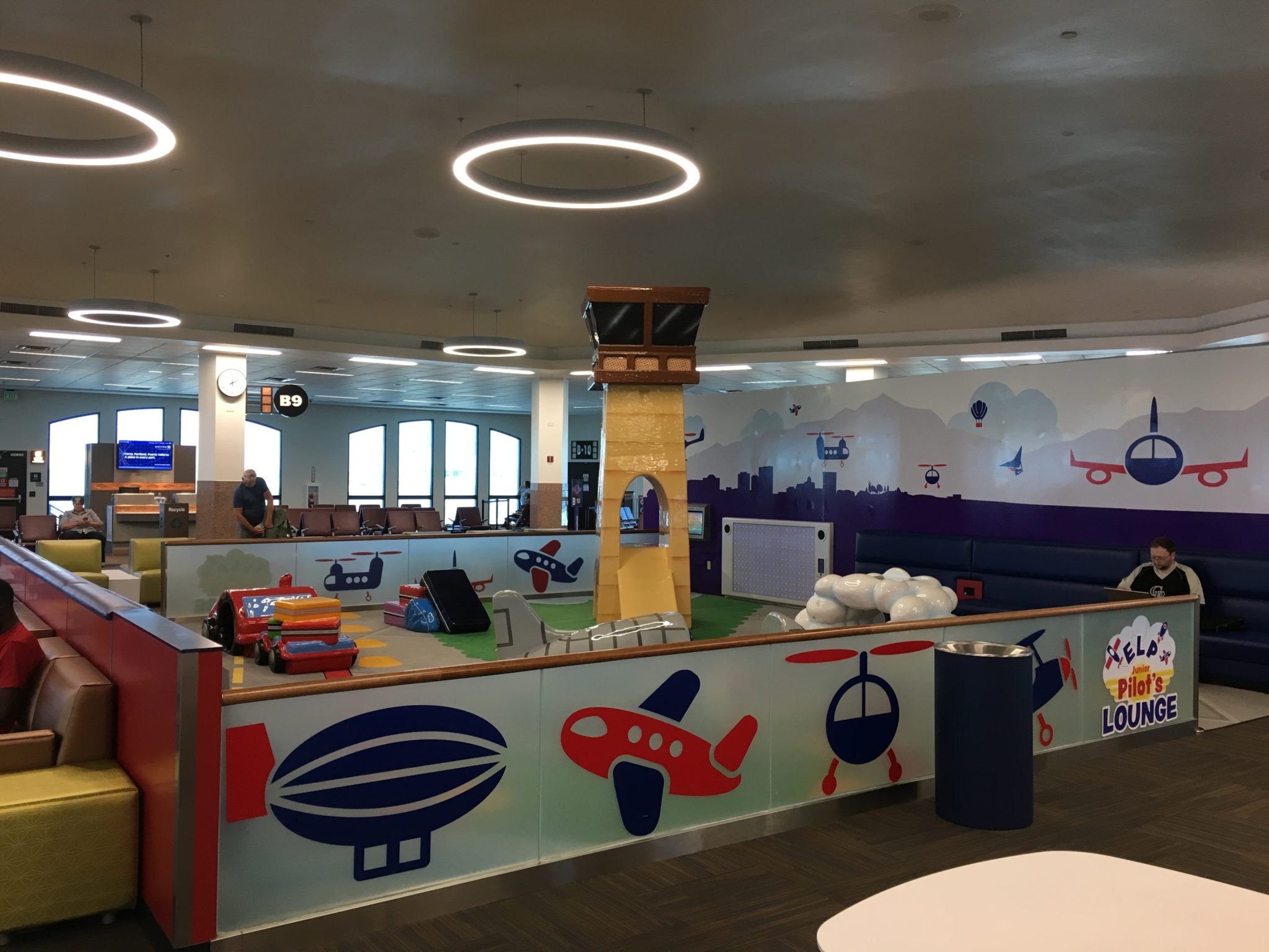 El Paso International Airport PLAYTIME