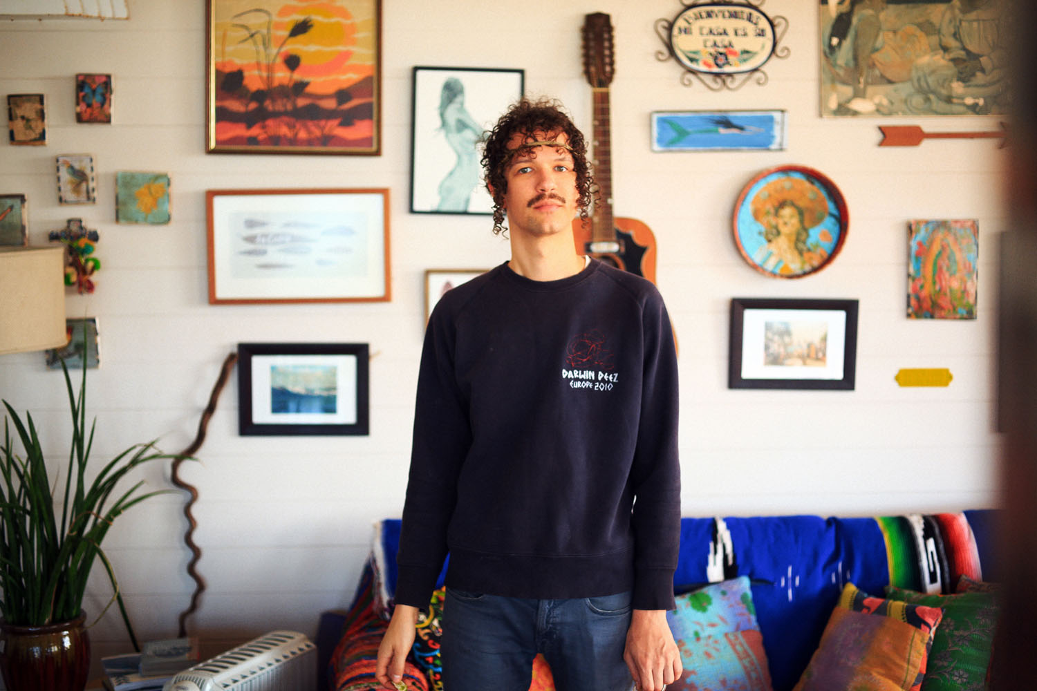 DARWIN DEEZ YENİ ALBÜMÜNÜ TEKLİ + VİDEO İLE DUYURDU playtuşu