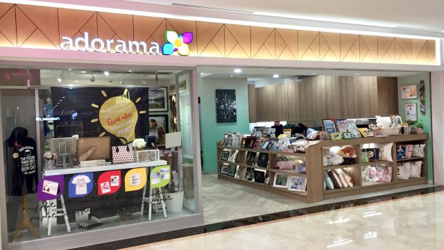 Gifts, Cards & Wrapping Plaza Senayan