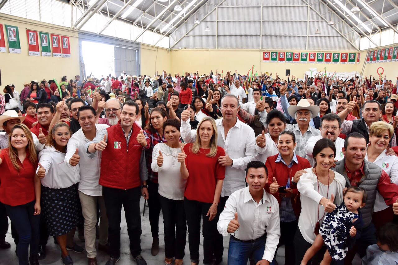 Renuevan presidencia del PRI Plaza de Armas Querétaro