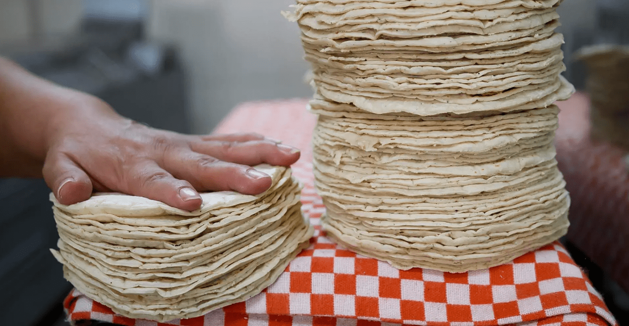 Inflación pega a tortilla Plaza de Armas Querétaro