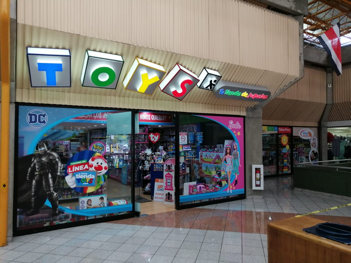 TOYS Plazas Comerciales