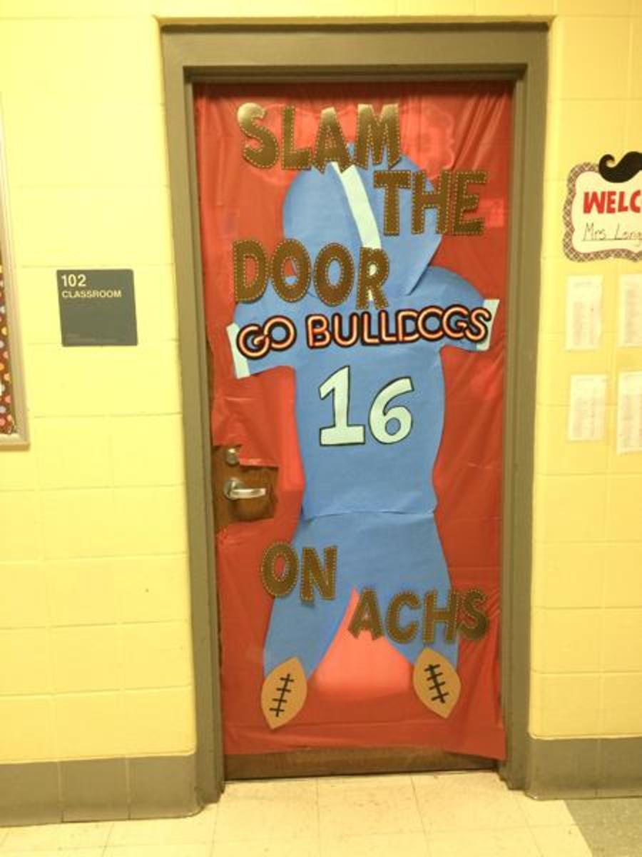 Door Decorations Lamplighter Media Productions