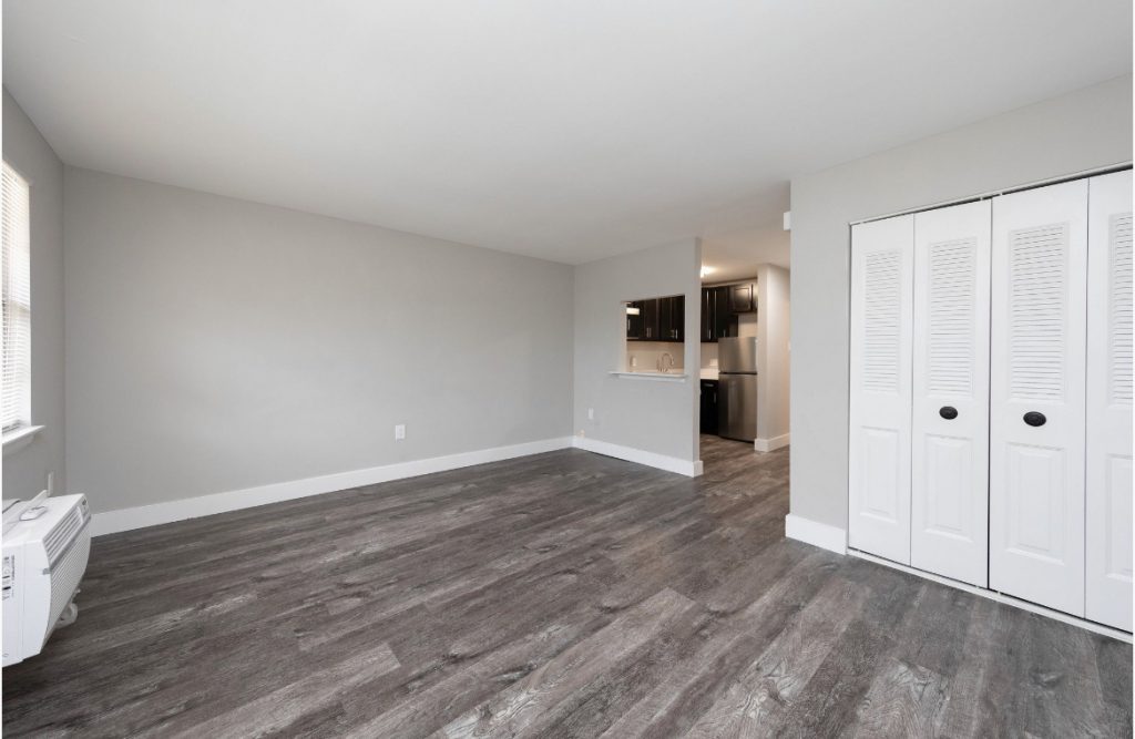 Photos Pleasant Acres Apartments